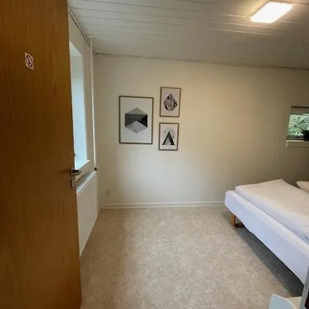 Hyggelig Og Funktionel Apartman Gadbjerg